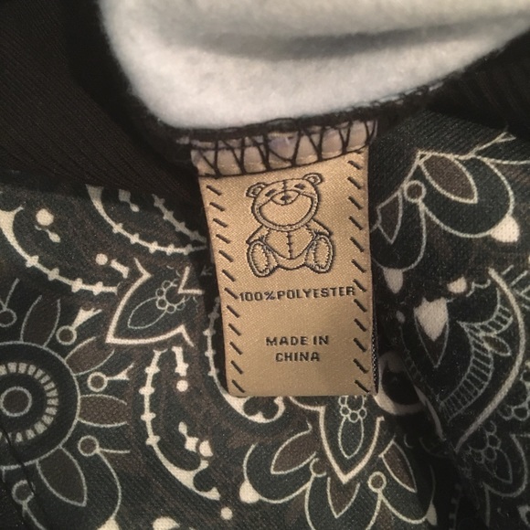 Entree Crow Crewneck Black Paisley - Sz Medium - Picture 8 of 10